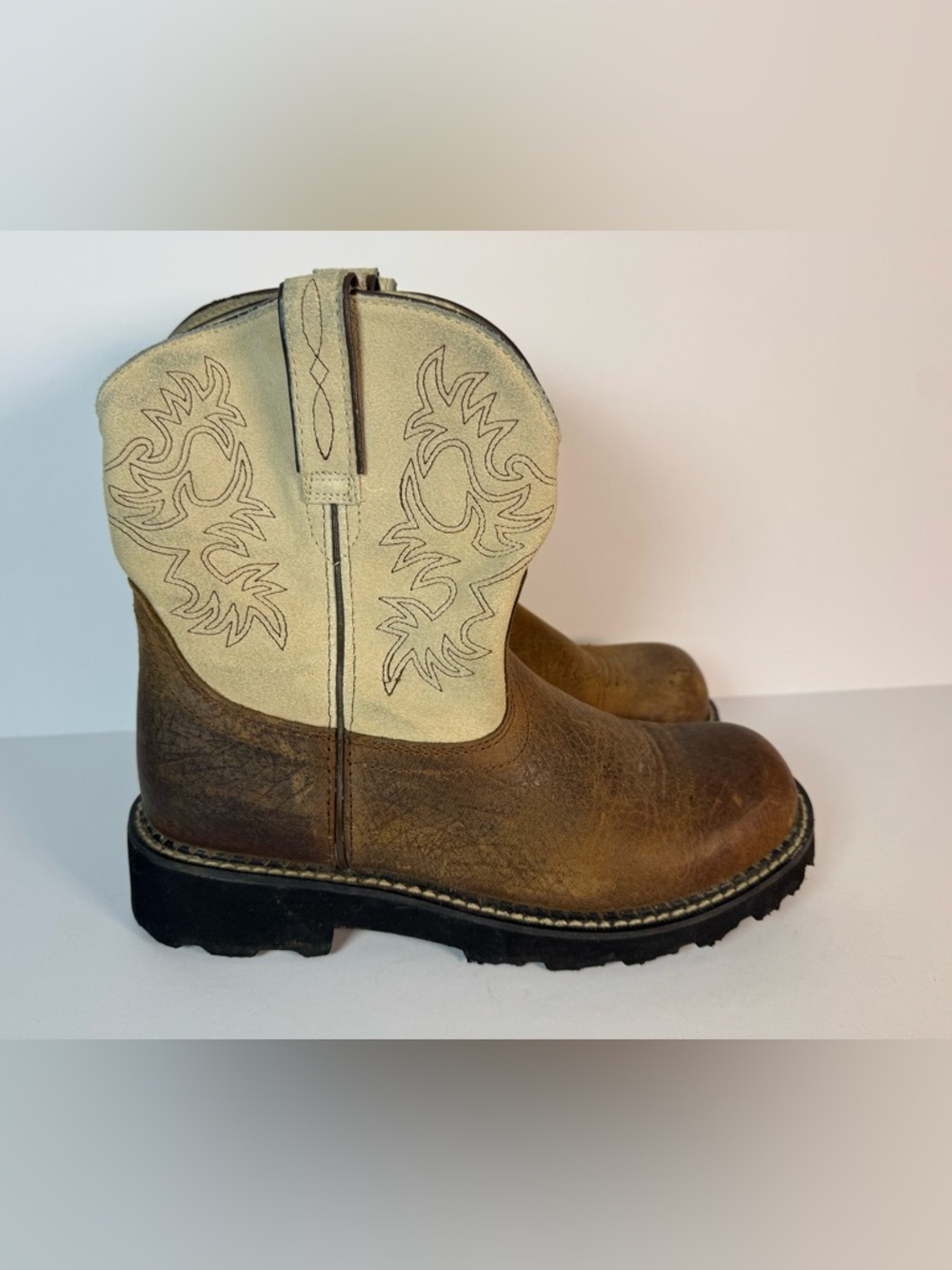 Ariat Fatbaby boots 9.5 B Western Cowgirl Cowboy